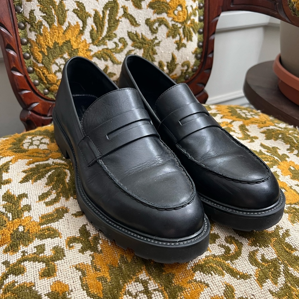Vagabond Black Loafers